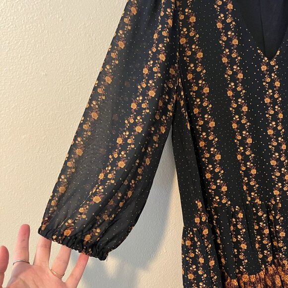 Women’s Blouse Dark Floral Romantic Fairy Whimsigoth Top Peasant Boho Cottage M - Picture 2 of 9